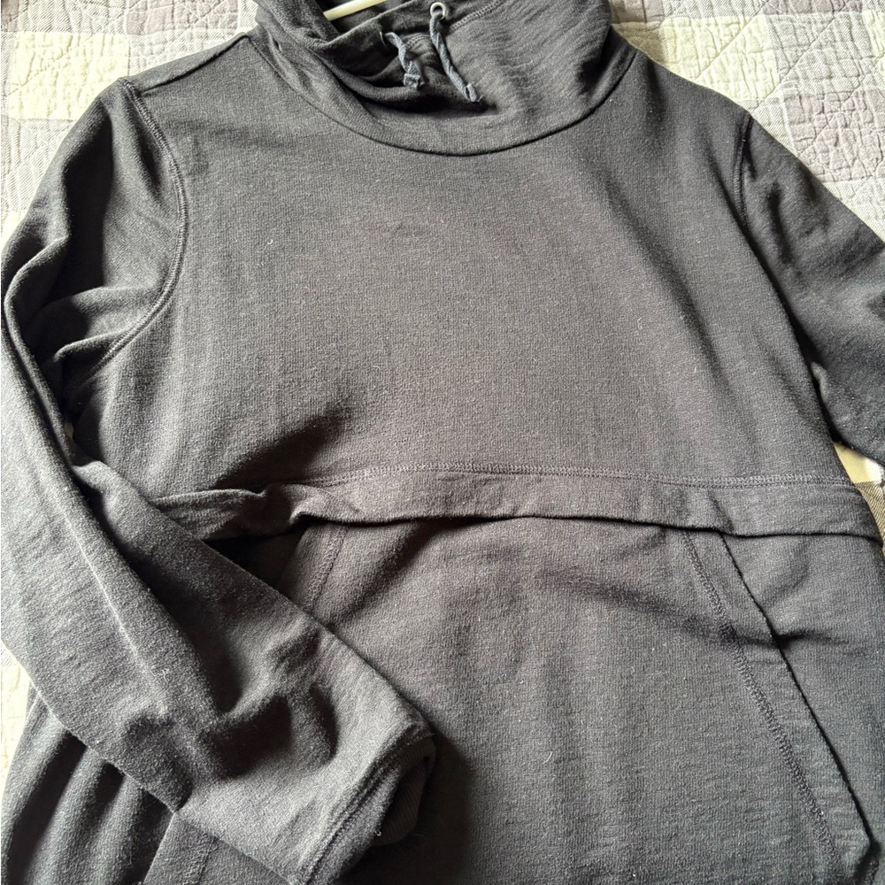 Time and Tru Black Maternity Pullover